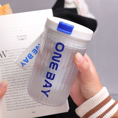 500ml 휴대용 커피 컵 높은 미적 차 파티션 오피스 제품용 플라스틱 컵