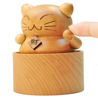 해 미니 카루셀 행운의 고양이 음악 상자 고형 나무 케이크 음악 상자 장식 생일 선물