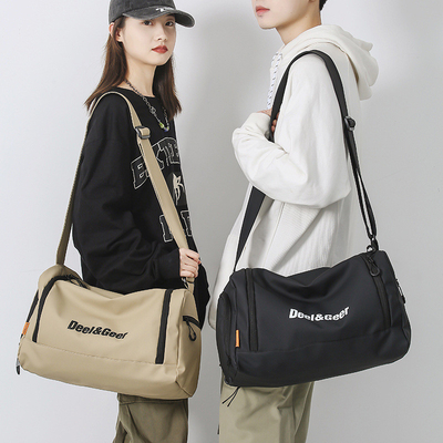 Custom Logo Crossbody 디자인과 함께 아버지 날 행사 야외 스포츠 및 피트니스 가방